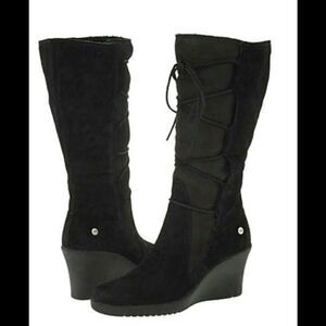 Ugg Elsey black boots sz 7
